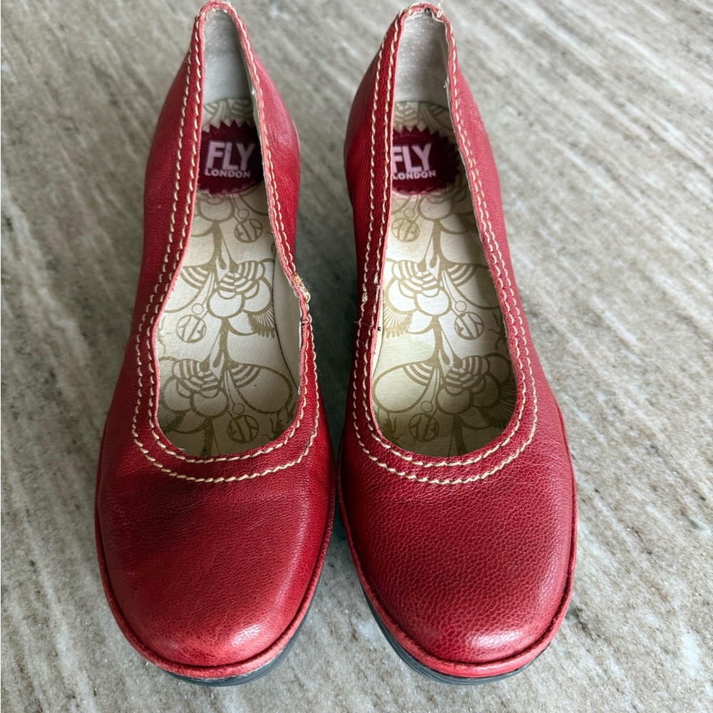 Red Leather Wedge Shoes with Black Sole - Picture 2 of 9